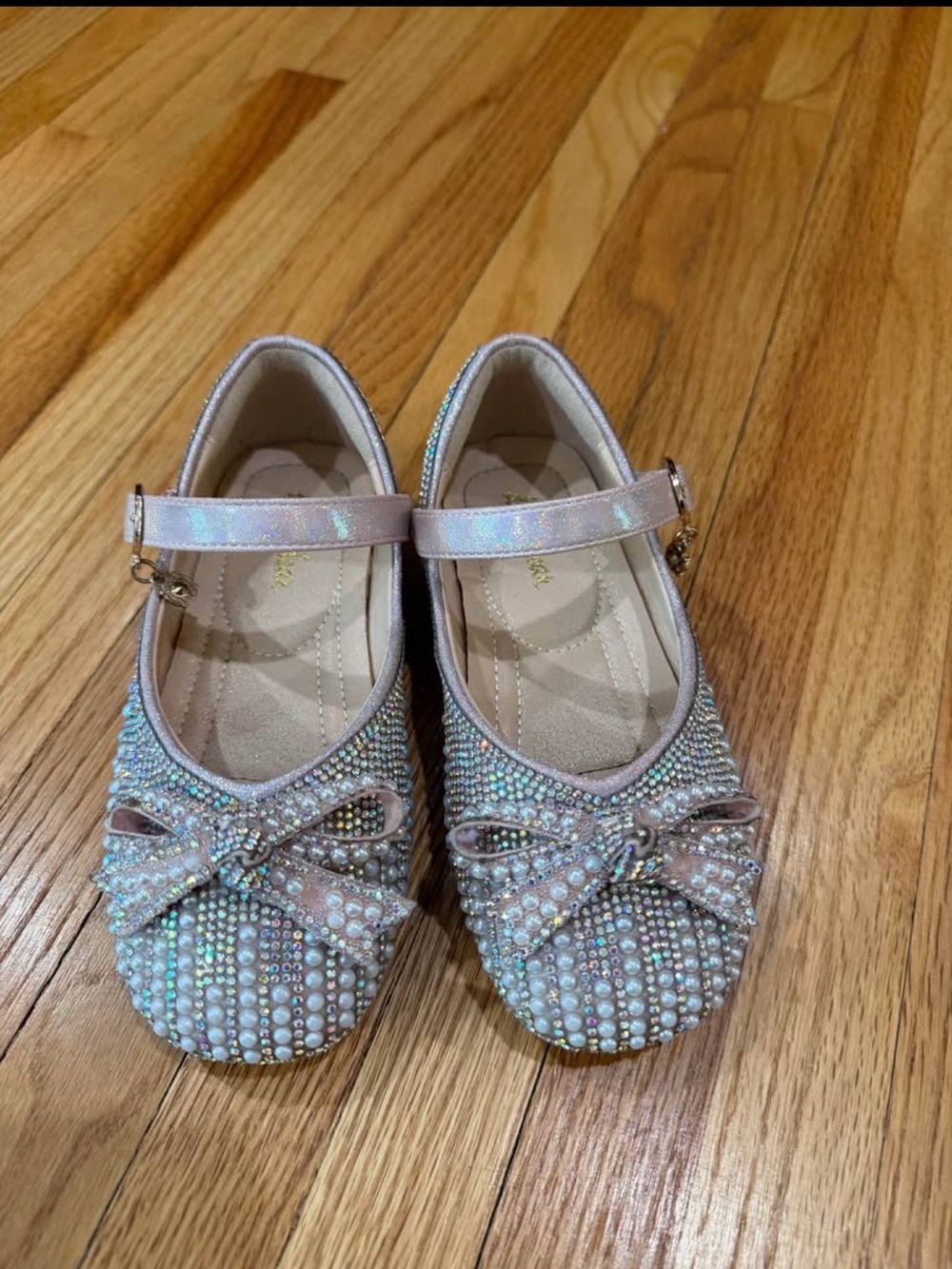 Iridescent Pink Rhinestone Bow Mary Jane Girls' Dress Shoes